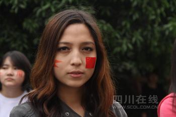 berita bola kaki terkini Liu Wen merasa bahwa dia masih tidak bisa membiarkan pasangan ini sia-sia.